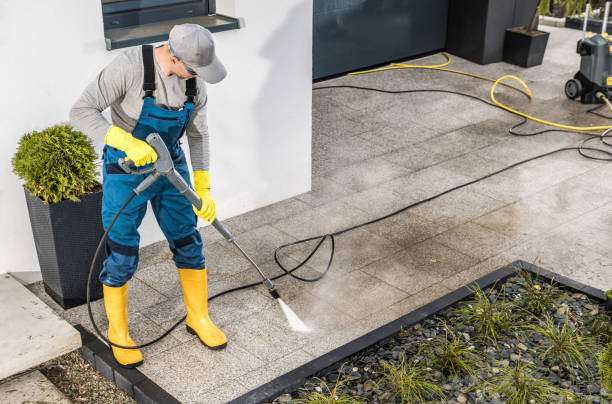 Why Choose Our Certified Pressure Washing Experts for Your Project Needs in Chesapeake, OH?